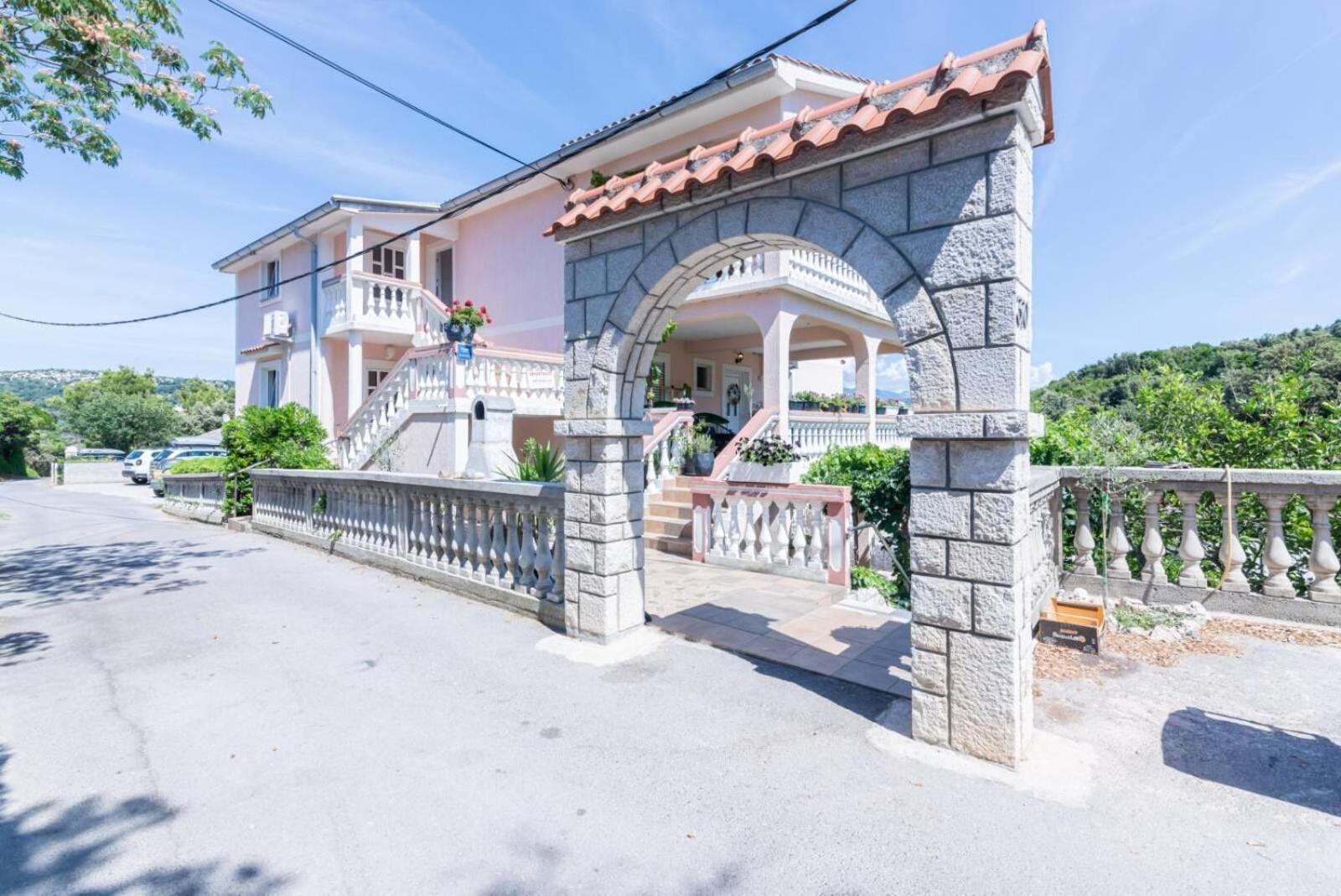 Apartments Barbara Супетарська Драґа Екстер'єр фото